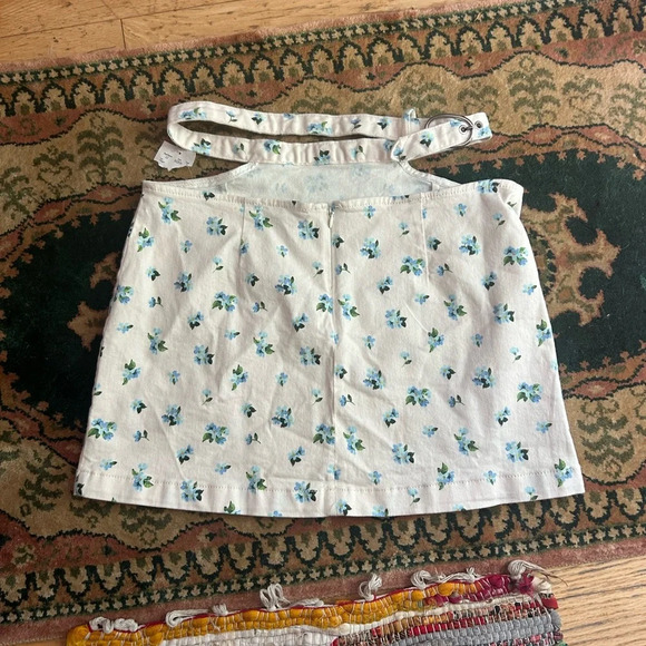 NWT WE WORE WHAT Cream Floral Cut Out Mini Skirt Denim Ivory Watercolor Ditsy M - Picture 15 of 16